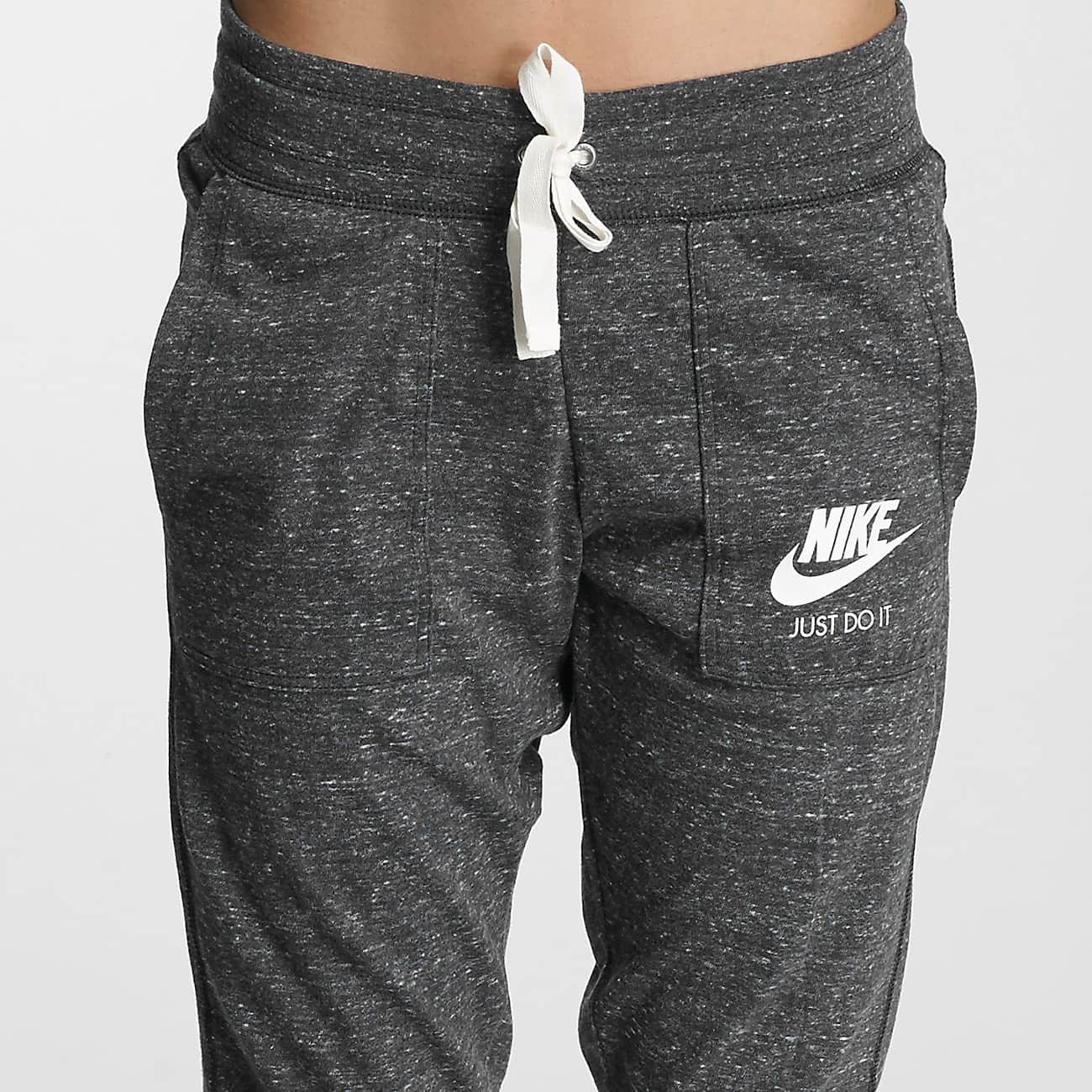 nike rose gris