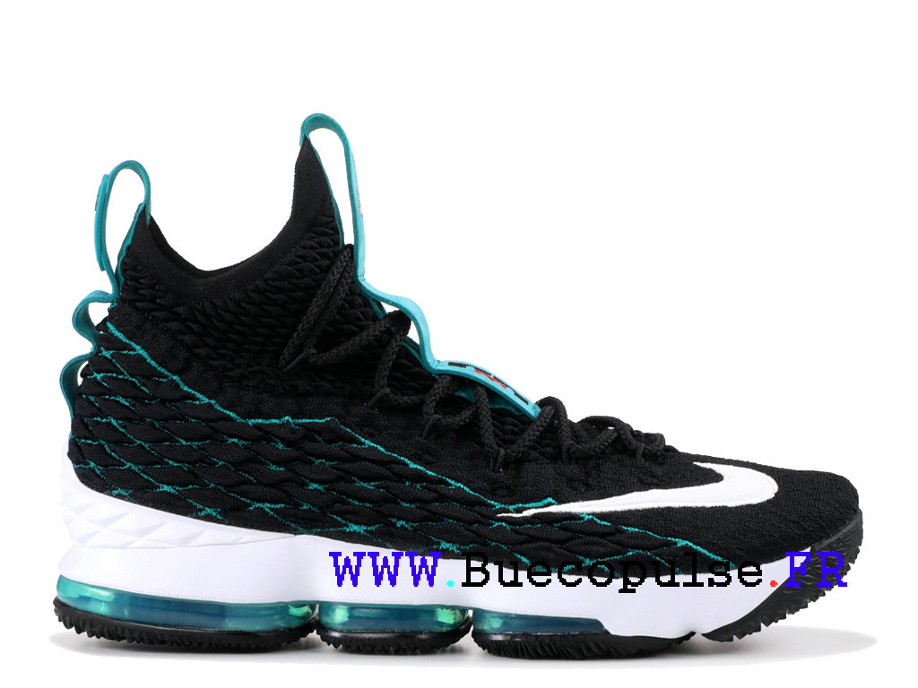 chaussure de basketball nike pas cher